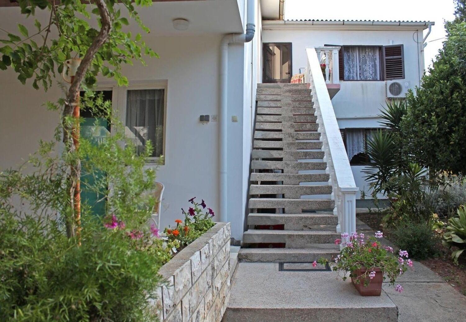 Apartments Vinko Vir Bagian luar foto